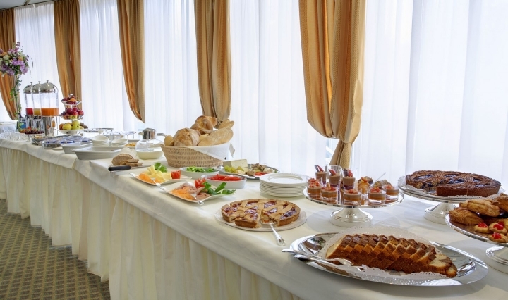 Colazione a buffet Hotel Bergamo Foto - Capodanno Grand Hotel Presolana